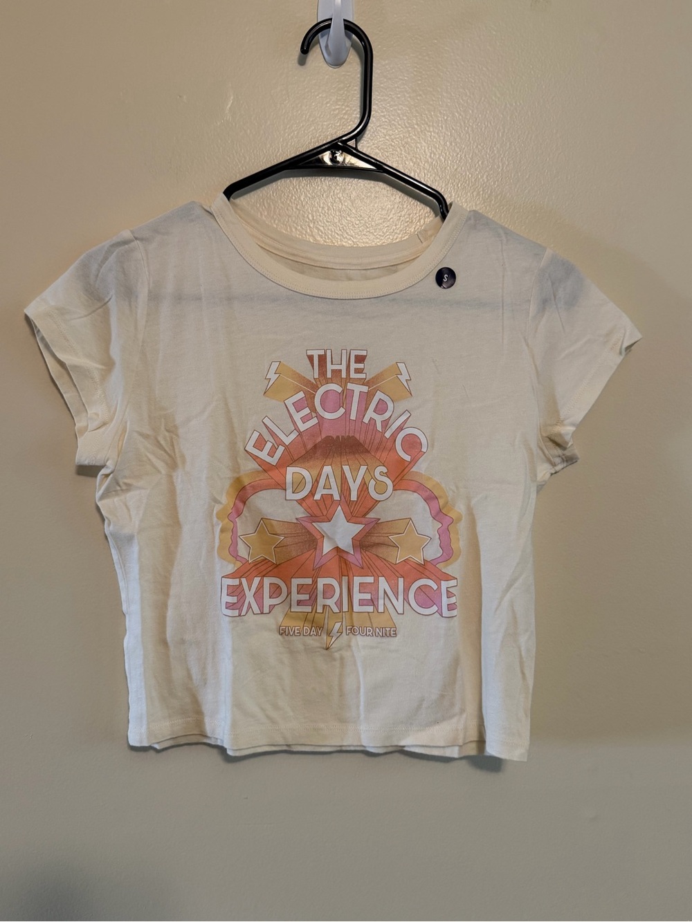 Hollister Cream Graphic 'The Electric Days' Tee with Retro Sunset Colors
